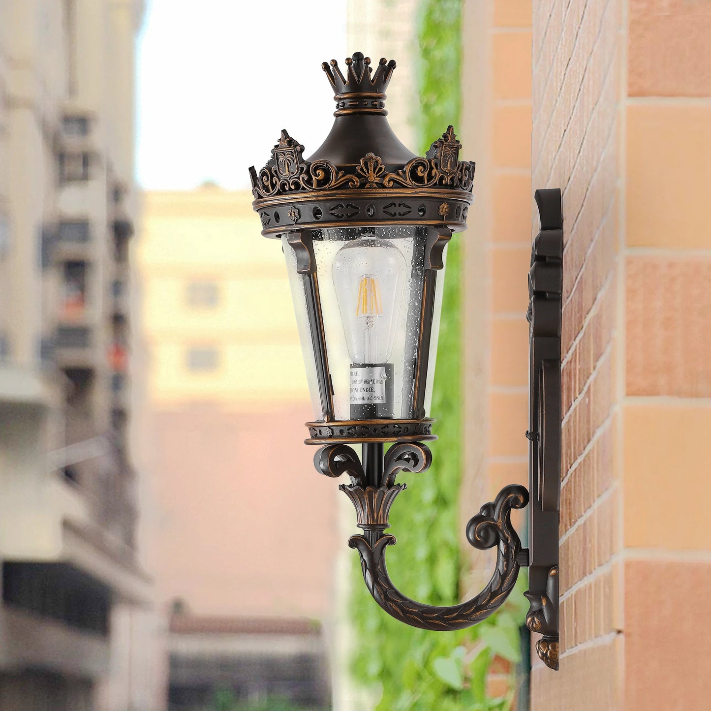 Vintage Outdoor Wall Lantern